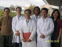 Left photo: Yushan Yan (advisor), Jason Skovgard, Joon Bok Lee, Christian Contreras, Marcus Chiu, Kawai Tam (advisor)